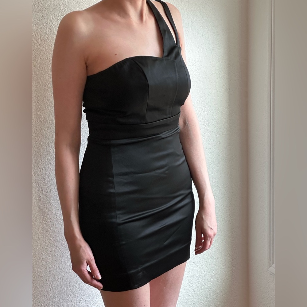 Bebe Tara Subkoff black one strap dress